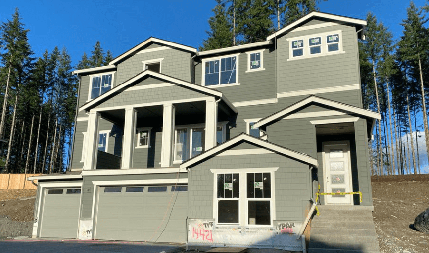 <p style="font-family: 'Poppins', sans-serif; font-weight: 700; font-size:24px;">EXTERIOR PAINTING</p>